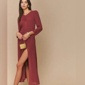 Reformation Forest Dress in‎ Chiant Size